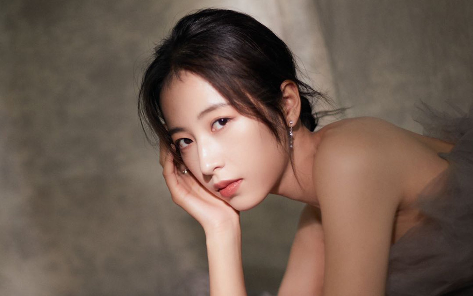 雷霆执法官利拉德,一刀斩落广厦,悬念终结于半空